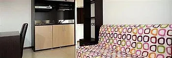 Hotel Jolanda 3*