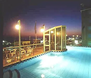 Hotel Jolanda 3*